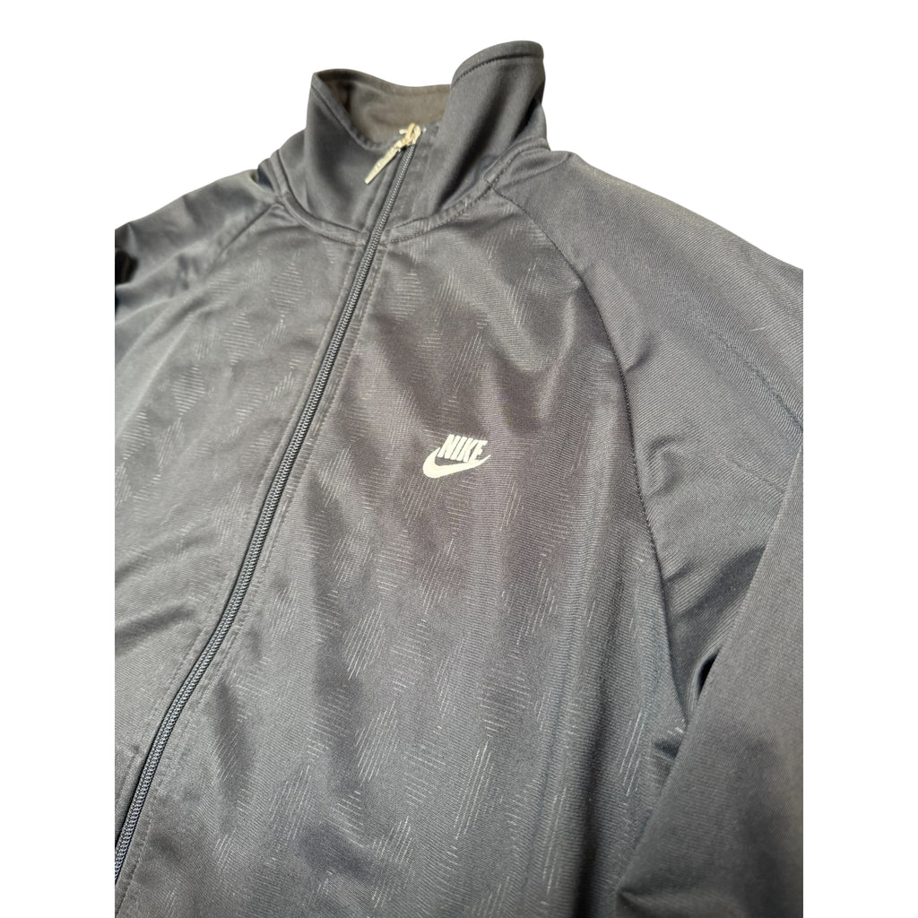 Nike Track Jacket – Vintage Black Minimalist Classic